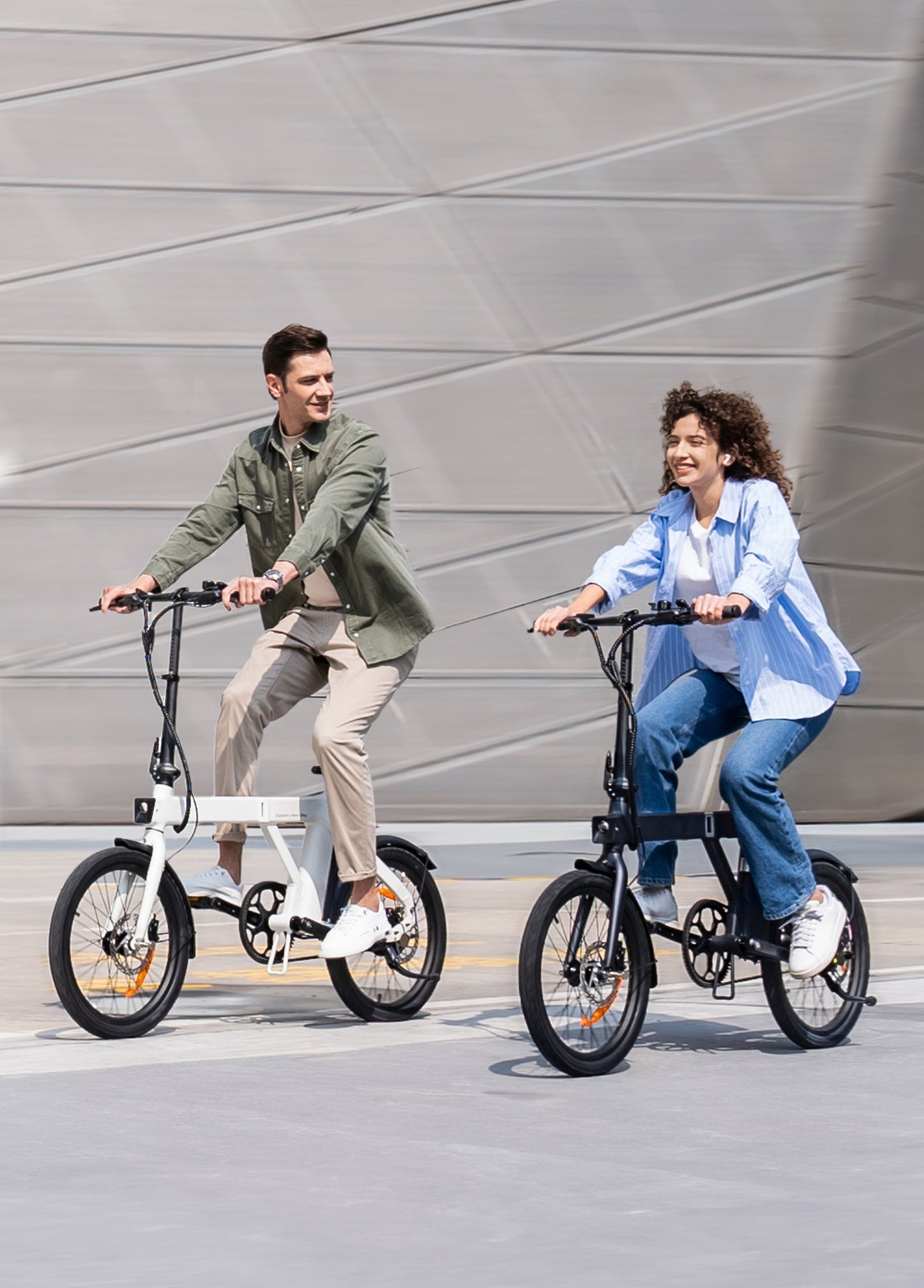 ENGWE P20 | Vélo électrique pliable urbain | 20” | 250W | V-max 25 km/h | Autonomie 100 km - Nova Bikes
