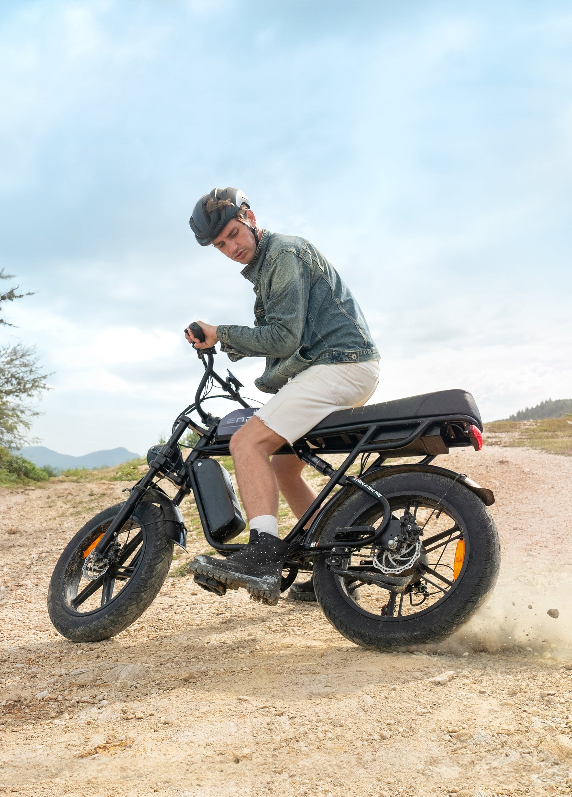 ENGWE M1 | Vélo électrique fatbike double suspension | 20” | 250W | V-max 25 km/h | Autonomie 170 km - Nova Bikes