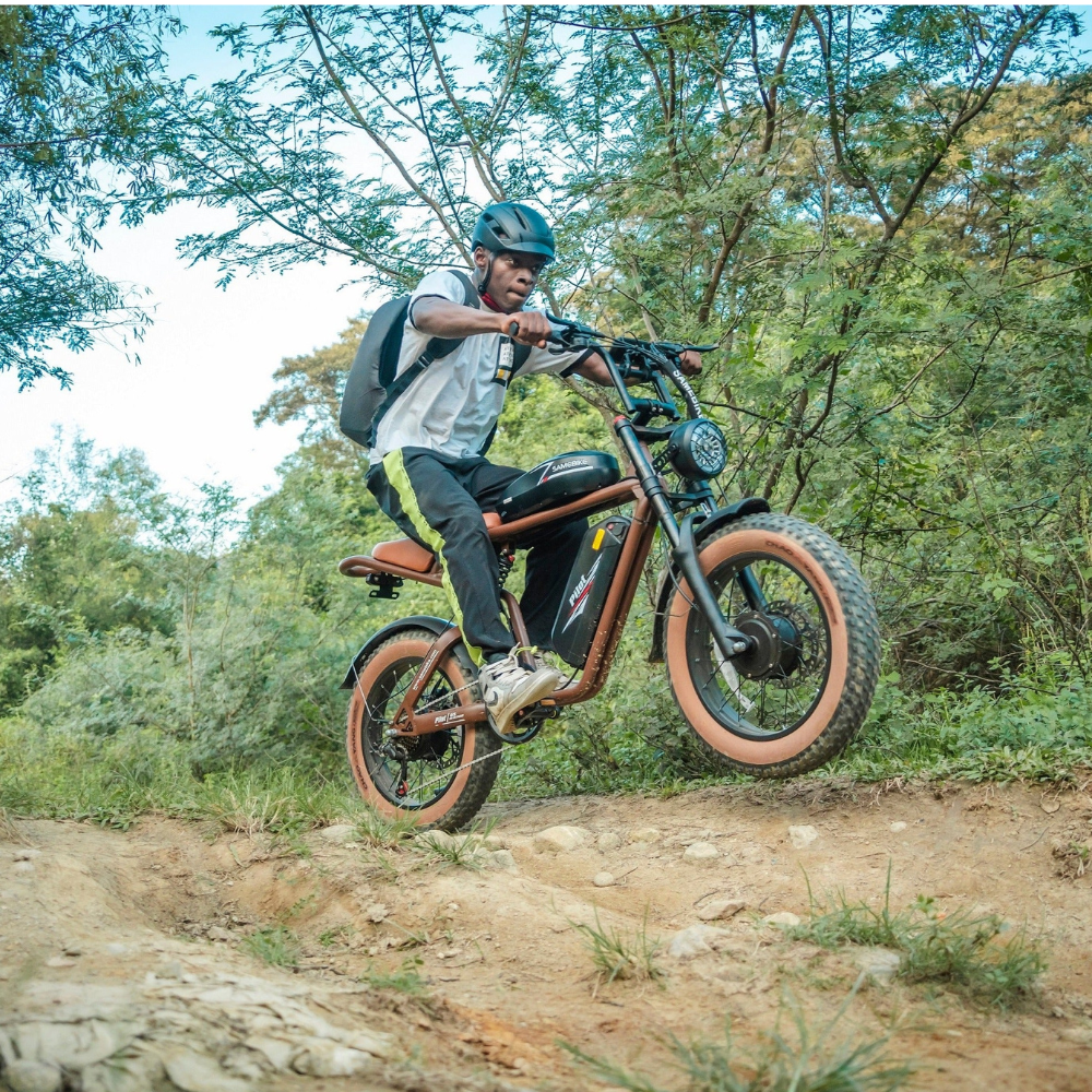 SAMEBIKE M20-III | Vélo électrique sport 20” Fat Bike | Autonomie 220 km - Nova Bikes
