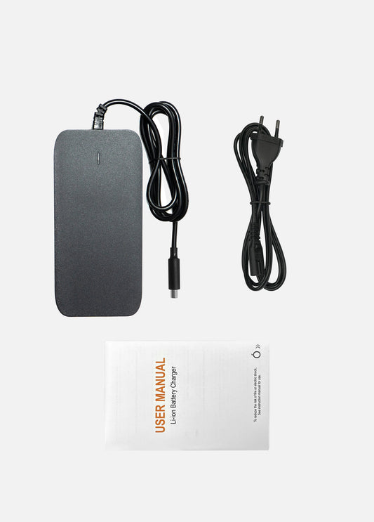 Chargeur de batterie ENGWE (compatible plusieurs modèles) - Nova Bikes
